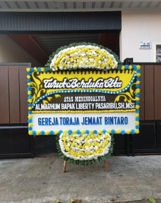 Papan Bunga Duka di Midai